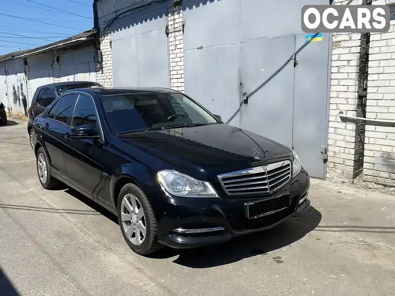 Седан Mercedes-Benz C-Class 2011 1.8 л. Автомат обл. Київська, Київ - Фото 1/19