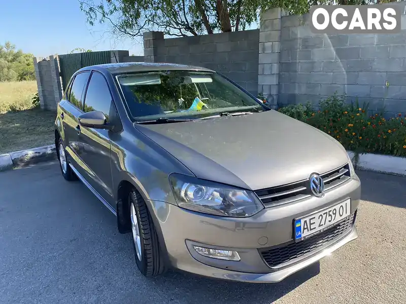 Хетчбек Volkswagen Polo 2009 1.39 л. Автомат обл. Дніпропетровська, Дніпро (Дніпропетровськ) - Фото 1/13