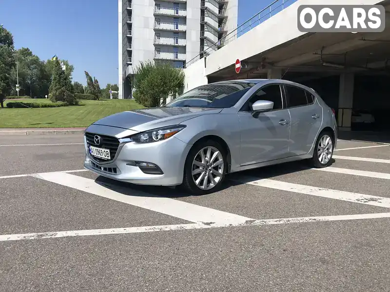 Хэтчбек Mazda 3 2017 2 л. Автомат обл. Киевская, Киев - Фото 1/21