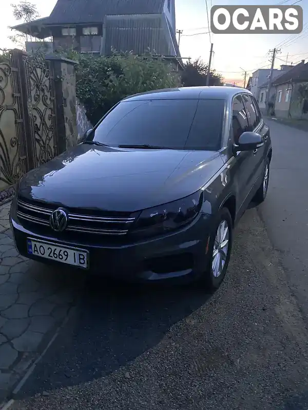 Позашляховик / Кросовер Volkswagen Tiguan 2014 1.98 л. Автомат обл. Закарпатська, Ужгород - Фото 1/15