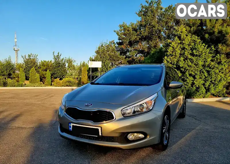 Универсал Kia Ceed 2015 1.6 л. Автомат обл. Кировоградская, Кропивницкий (Кировоград) - Фото 1/21