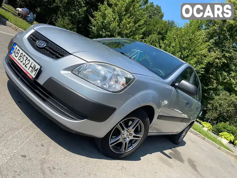 Хэтчбек Kia Rio 2009 1.4 л. Ручная / Механика обл. Винницкая, Винница - Фото 1/21