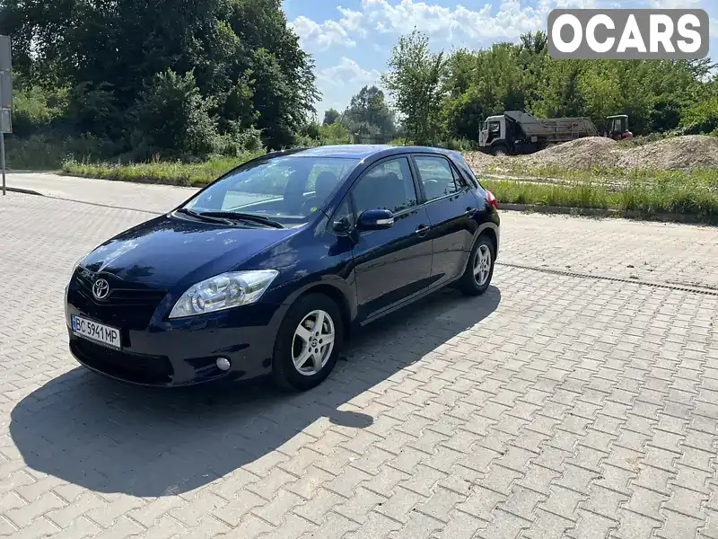 Хэтчбек Toyota Auris 2010 1.4 л. Ручная / Механика обл. Львовская, Львов - Фото 1/21