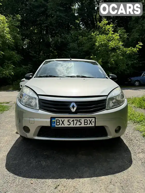 Хэтчбек Renault Sandero 2010 1.39 л. Ручная / Механика обл. Хмельницкая, Хмельницкий - Фото 1/16