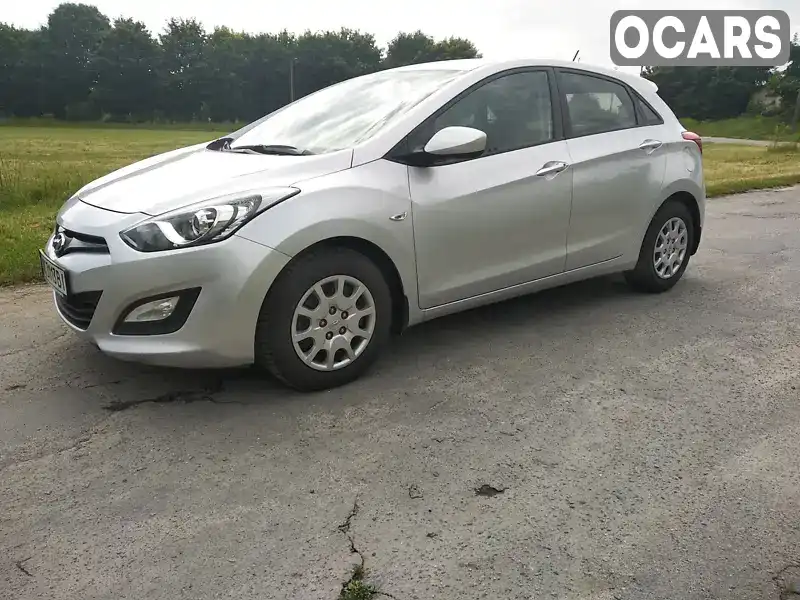 Хэтчбек Hyundai i30 2013 1.4 л. Ручная / Механика обл. Хмельницкая, Изяслав - Фото 1/21