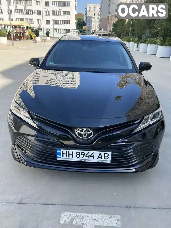 Седан Toyota Camry 2019 2.49 л. Автомат обл. Одесская, Одесса - Фото 1/15