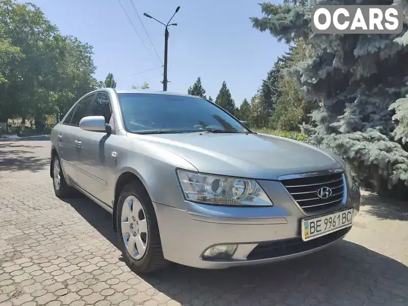 Седан Hyundai Sonata 2008 2 л. Ручная / Механика обл. Николаевская, Березанка - Фото 1/21