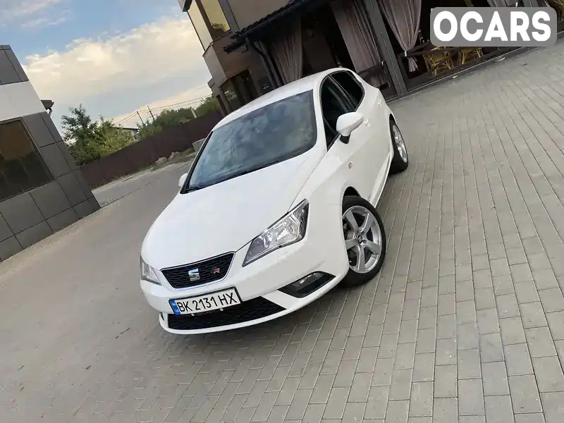 Хетчбек SEAT Ibiza 2015 1.39 л. Ручна / Механіка обл. Рівненська, Рівне - Фото 1/7