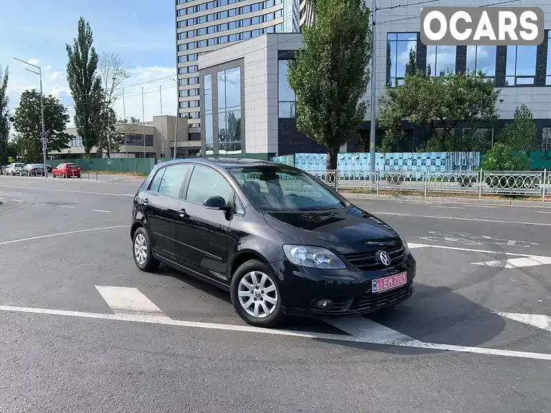 Хэтчбек Volkswagen Golf Plus 2005 1.6 л. Ручная / Механика обл. Киевская, Киев - Фото 1/21