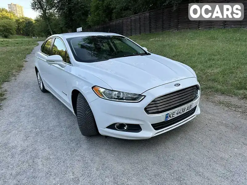 Седан Ford Fusion 2015 2 л. Варіатор обл. Дніпропетровська, Дніпро (Дніпропетровськ) - Фото 1/12