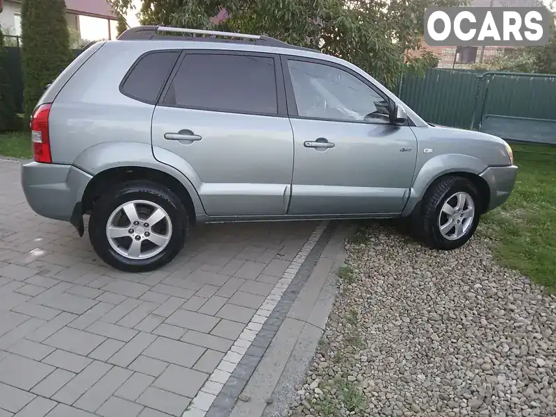 Внедорожник / Кроссовер Hyundai Tucson 2007 2 л. Ручная / Механика обл. Львовская, Стрый - Фото 1/21