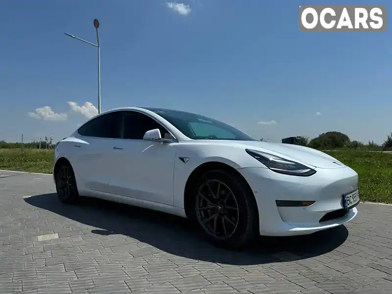Седан Tesla Model 3 2019 null_content л. обл. Львовская, Буск - Фото 1/11