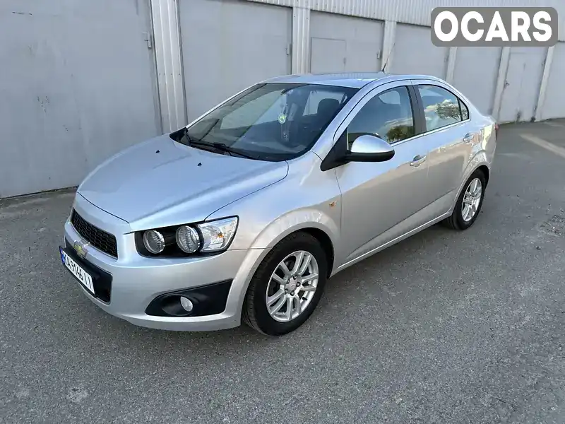 Седан Chevrolet Aveo 2012 1.6 л. Ручна / Механіка обл. Київська, Київ - Фото 1/21