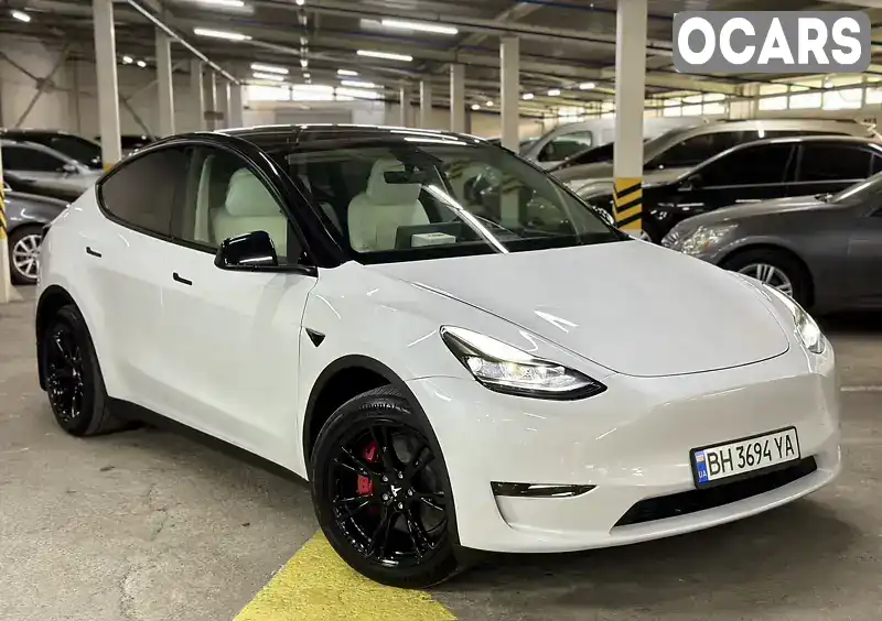 Внедорожник / Кроссовер Tesla Model Y 2023 null_content л. Вариатор обл. Одесская, Одесса - Фото 1/21