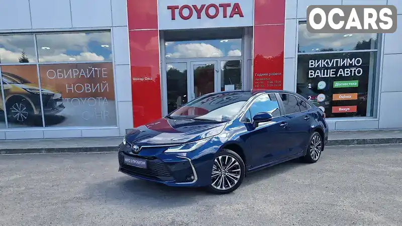 Седан Toyota Corolla 2023 1.8 л. Автомат обл. Кіровоградська, Кропивницький (Кіровоград) - Фото 1/18