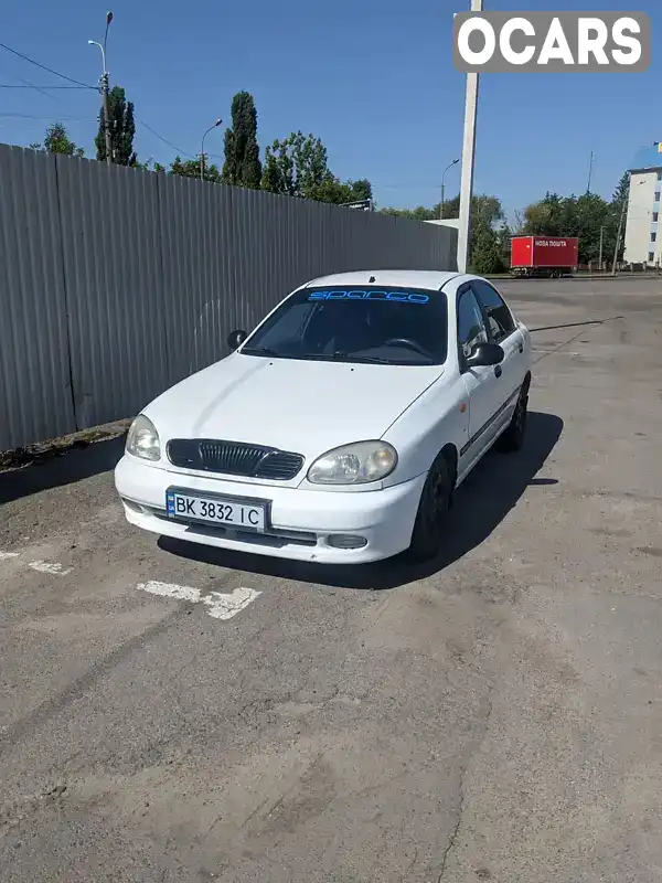 Седан Daewoo Lanos 2003 1.5 л. Ручная / Механика обл. Ровенская, Ровно - Фото 1/14