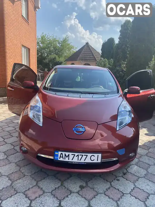 Хэтчбек Nissan Leaf 2012 null_content л. Автомат обл. Житомирская, Звягель - Фото 1/13