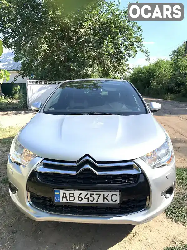 Хетчбек Citroen DS4 2011 1.6 л. Ручна / Механіка обл. Вінницька, Вінниця - Фото 1/16