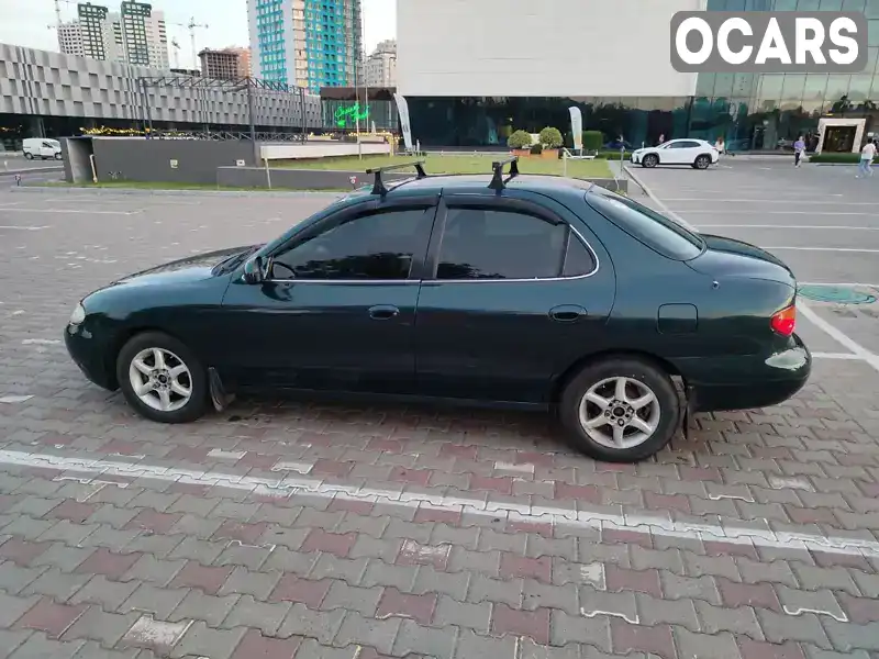 Седан Hyundai Elantra 1996 1.8 л. Ручна / Механіка обл. Одеська, Одеса - Фото 1/10