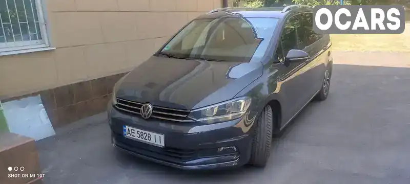 Мікровен Volkswagen Touran 2018 1.6 л. Ручна / Механіка обл. Дніпропетровська, Кам'янське (Дніпродзержинськ) - Фото 1/19