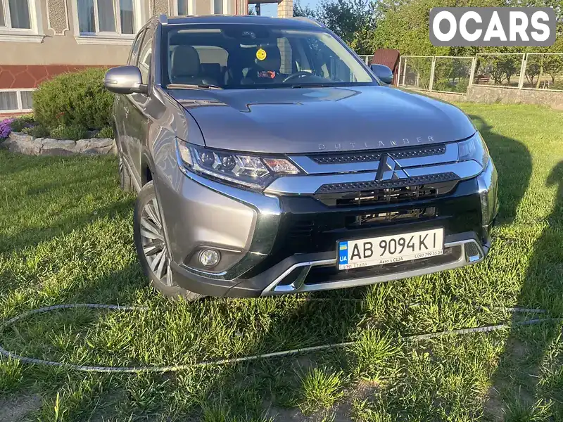 Внедорожник / Кроссовер Mitsubishi Outlander 2019 2.36 л. Вариатор обл. Винницкая, Винница - Фото 1/21