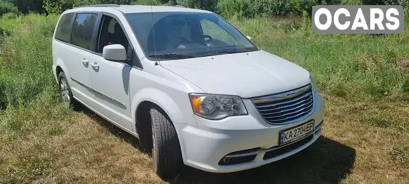 Мінівен Chrysler Town & Country 2016 3.61 л. Автомат обл. Київська, Київ - Фото 1/17