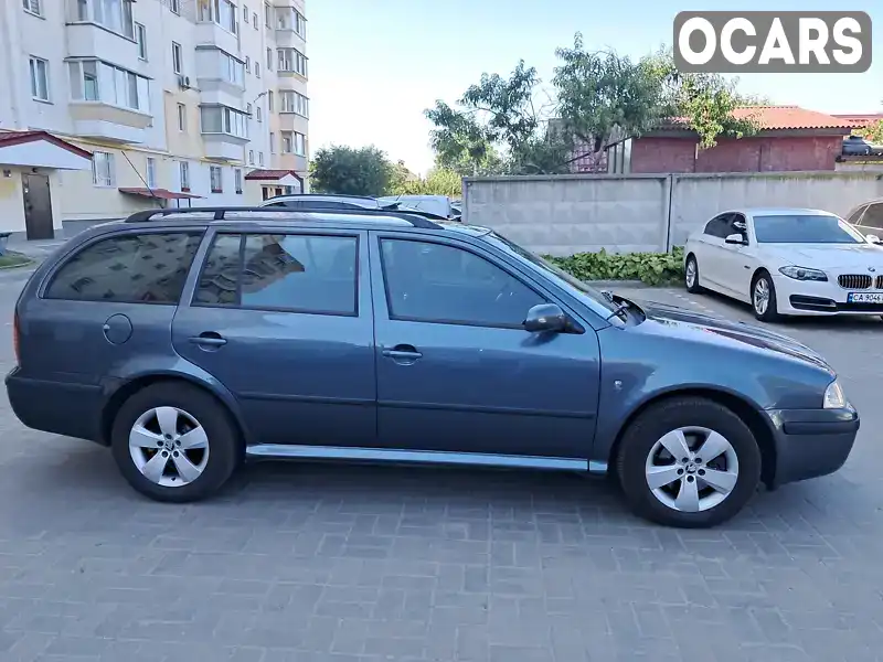 Універсал Skoda Octavia 2010 1.9 л. Ручна / Механіка обл. Черкаська, Черкаси - Фото 1/21