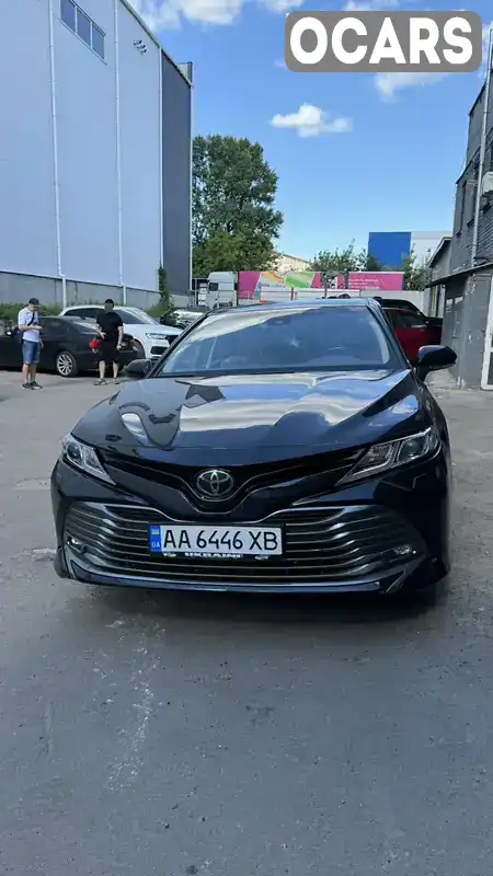 Седан Toyota Camry 2019 2.49 л. Автомат обл. Киевская, Киев - Фото 1/18