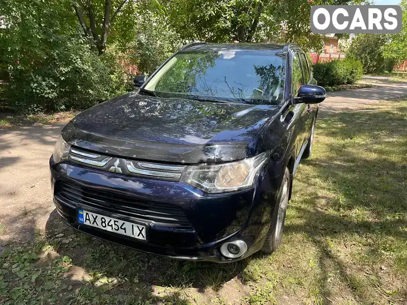 Позашляховик / Кросовер Mitsubishi Outlander 2013 2 л. Варіатор обл. Харківська, Харків - Фото 1/21