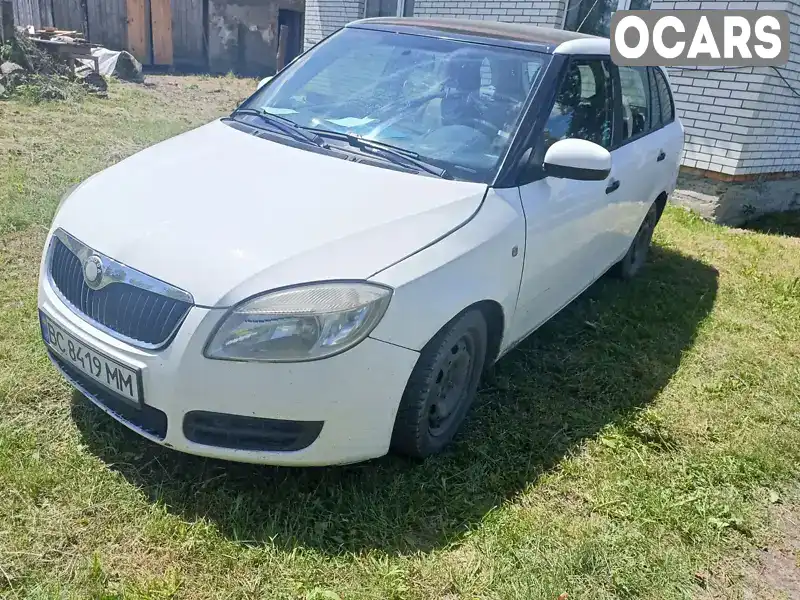 Универсал Skoda Fabia 2008 1.2 л. Ручная / Механика обл. Львовская, location.city.belz - Фото 1/19