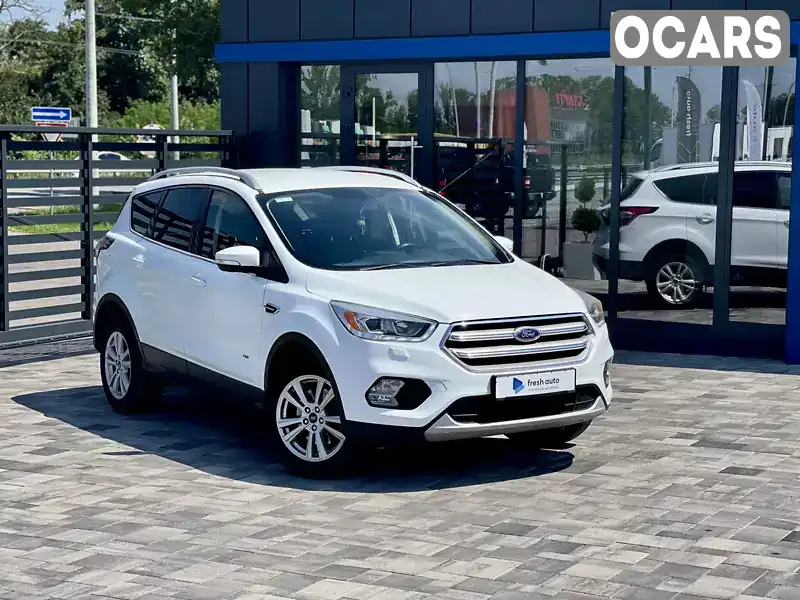 Внедорожник / Кроссовер Ford Kuga 2017 2 л. Автомат обл. Ровенская, Ровно - Фото 1/21