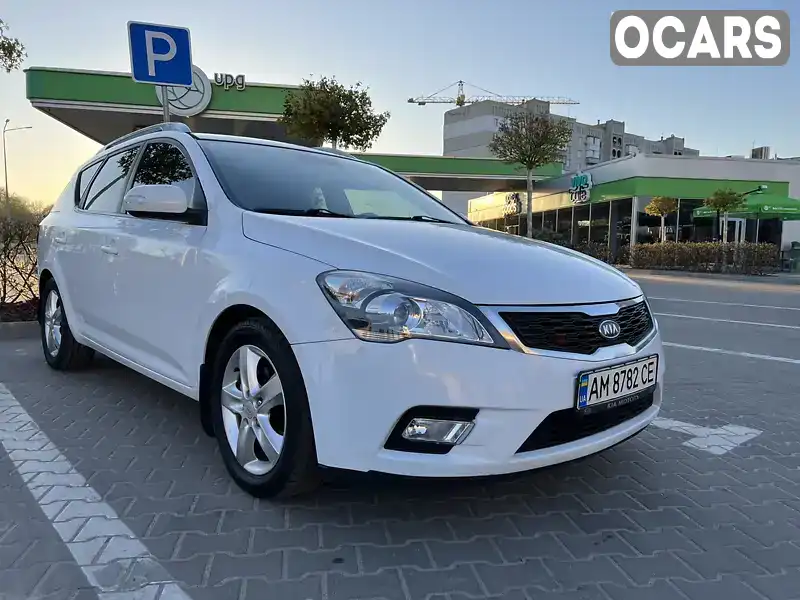 Универсал Kia Ceed 2010 1.6 л. Ручная / Механика обл. Житомирская, Житомир - Фото 1/21