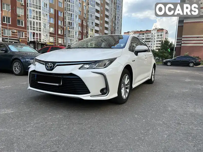 Седан Toyota Corolla 2020 1.8 л. Вариатор обл. Киевская, Киев - Фото 1/14