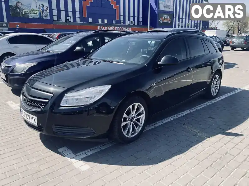 Универсал Opel Insignia 2011 1.96 л. Ручная / Механика обл. Львовская, Буск - Фото 1/17