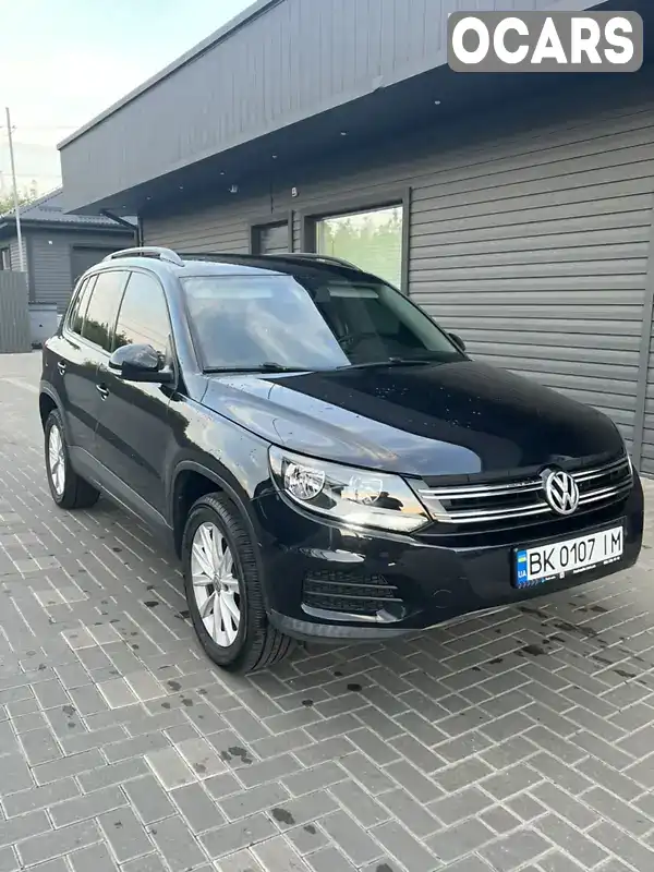 Внедорожник / Кроссовер Volkswagen Tiguan 2017 2 л. Автомат обл. Ровенская, Ровно - Фото 1/21