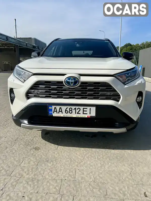 Позашляховик / Кросовер Toyota RAV4 2019 2.5 л. Варіатор обл. Львівська, Львів - Фото 1/18