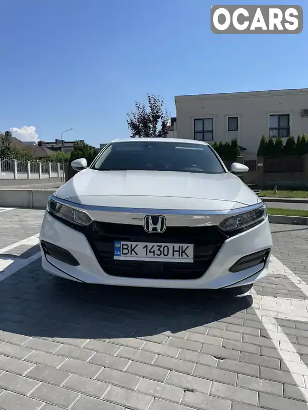 Седан Honda Accord 2018 1.5 л. Вариатор обл. Ровенская, Ровно - Фото 1/21