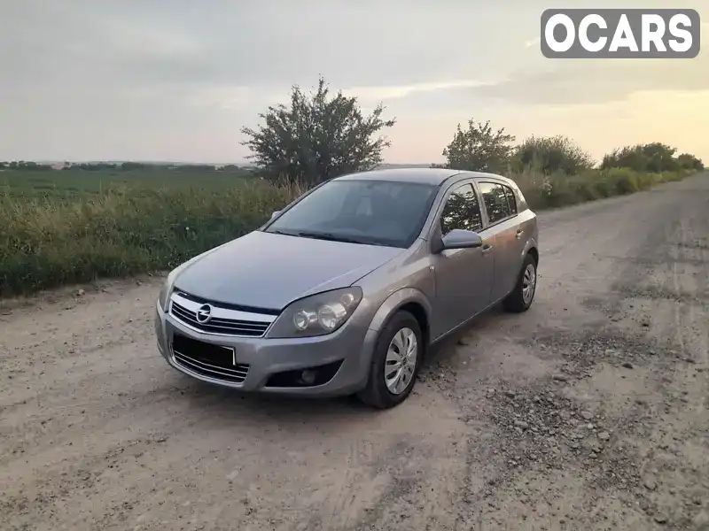 Хетчбек Opel Astra 2010 1.6 л. Ручна / Механіка обл. Львівська, Львів - Фото 1/16