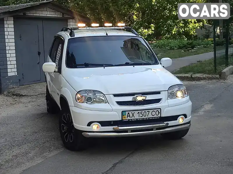 Внедорожник / Кроссовер Chevrolet Niva 2011 1.69 л. Ручная / Механика обл. Харьковская, Харьков - Фото 1/20