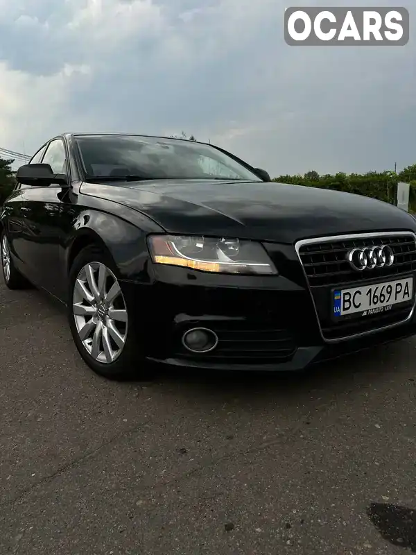 Седан Audi A4 2011 1.98 л. Вариатор обл. Львовская, Червоноград - Фото 1/15