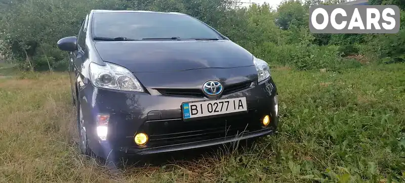 Хэтчбек Toyota Prius 2013 1.8 л. Автомат обл. Полтавская, Полтава - Фото 1/21