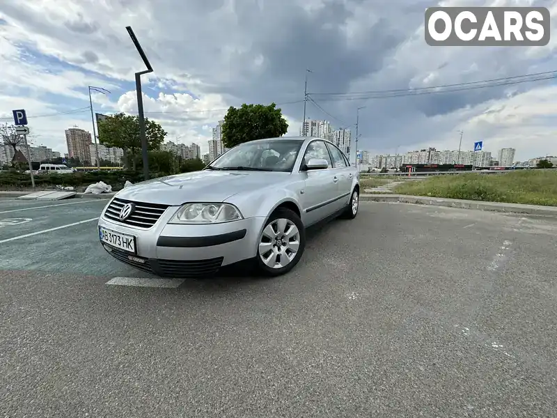 Седан Volkswagen Passat 2001 1.6 л. Ручна / Механіка обл. Київська, Київ - Фото 1/21