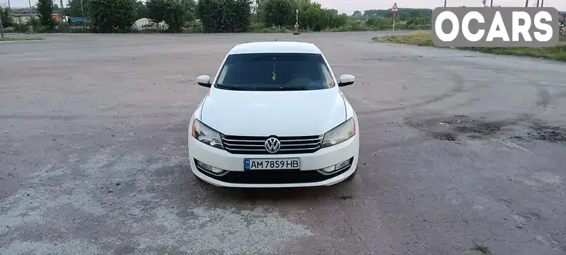 Седан Volkswagen Passat 2013 1.97 л. Автомат обл. Житомирская, Овруч - Фото 1/19