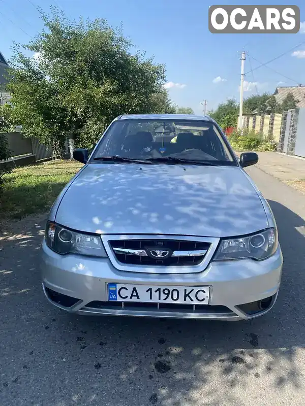 Седан Daewoo Nexia 2012 1.5 л. Ручная / Механика обл. Черкасская, Шпола - Фото 1/4