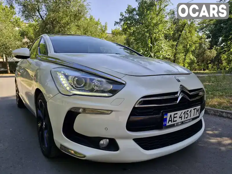 Хэтчбек Citroen DS5 2013 2 л. Робот обл. Запорожская, Запорожье - Фото 1/21