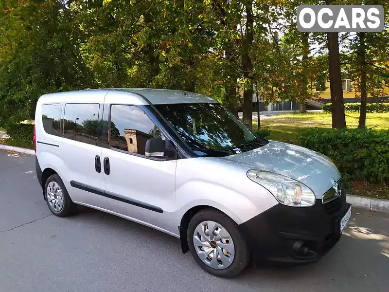 Минивэн Opel Combo 2012 1.2 л. Ручная / Механика обл. Винницкая, Винница - Фото 1/21