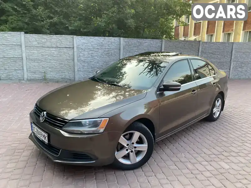 Седан Volkswagen Jetta 2012 1.97 л. Автомат обл. Львівська, Львів - Фото 1/21