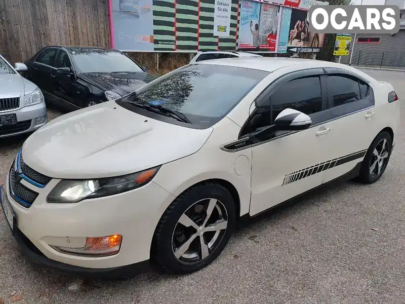 Хетчбек Chevrolet Volt 2013 1.4 л. Автомат обл. Черкаська, Черкаси - Фото 1/8