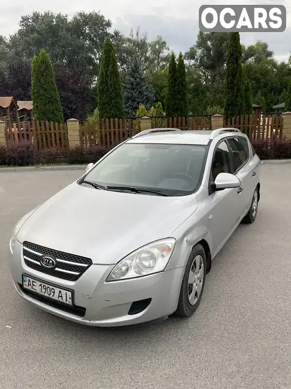 Універсал Kia Ceed 2008 1.58 л. Ручна / Механіка обл. Дніпропетровська, Дніпро (Дніпропетровськ) - Фото 1/9