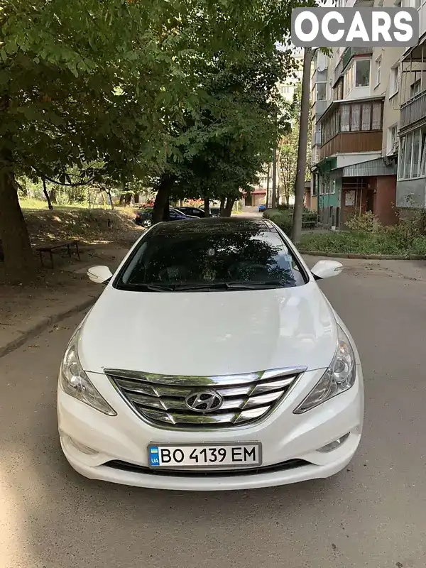 Седан Hyundai Sonata 2010 2 л. Автомат обл. Тернопольская, Тернополь - Фото 1/8